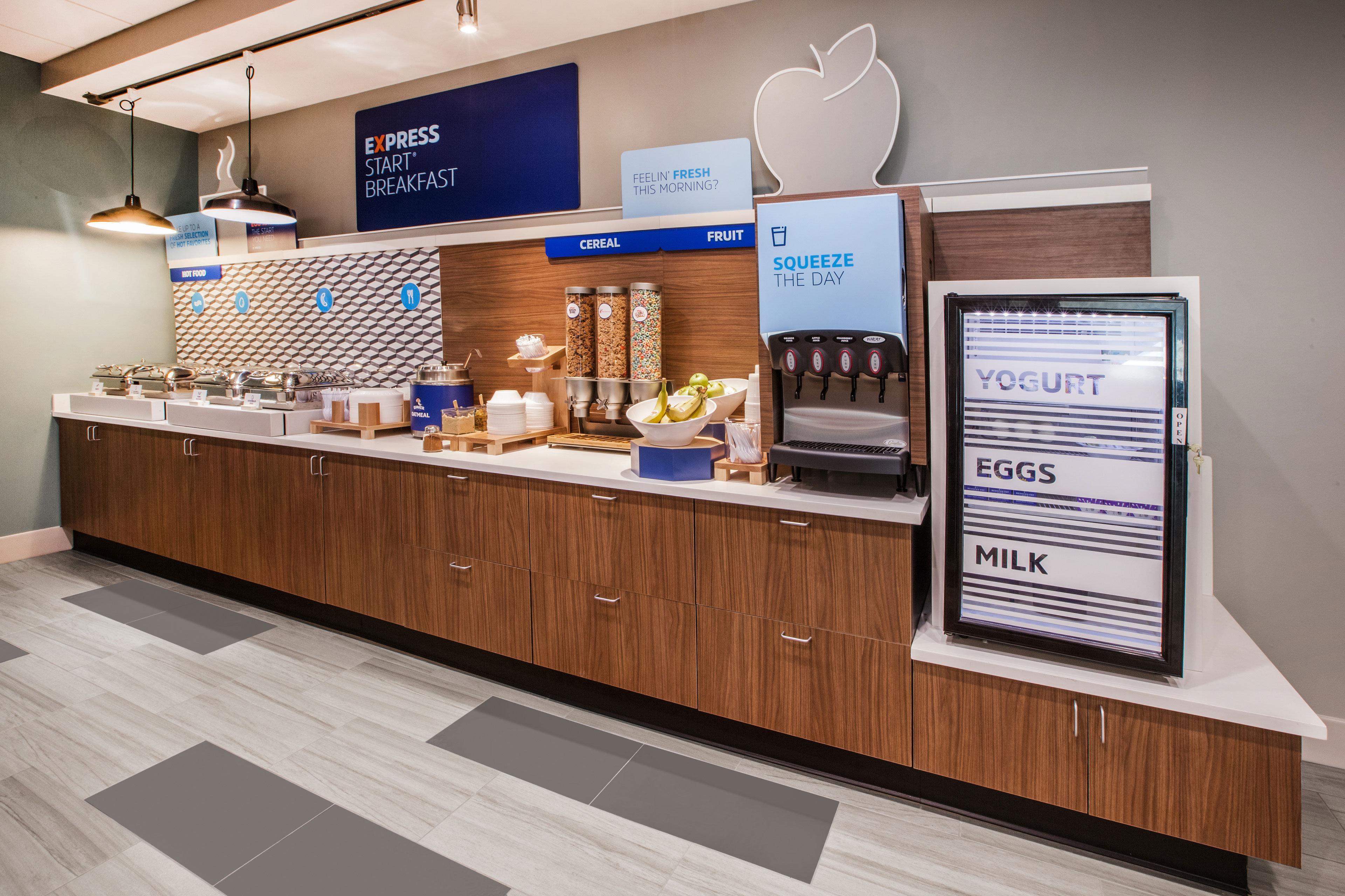 Holiday Inn Express & Suites - Auburn By Ihg מראה חיצוני תמונה