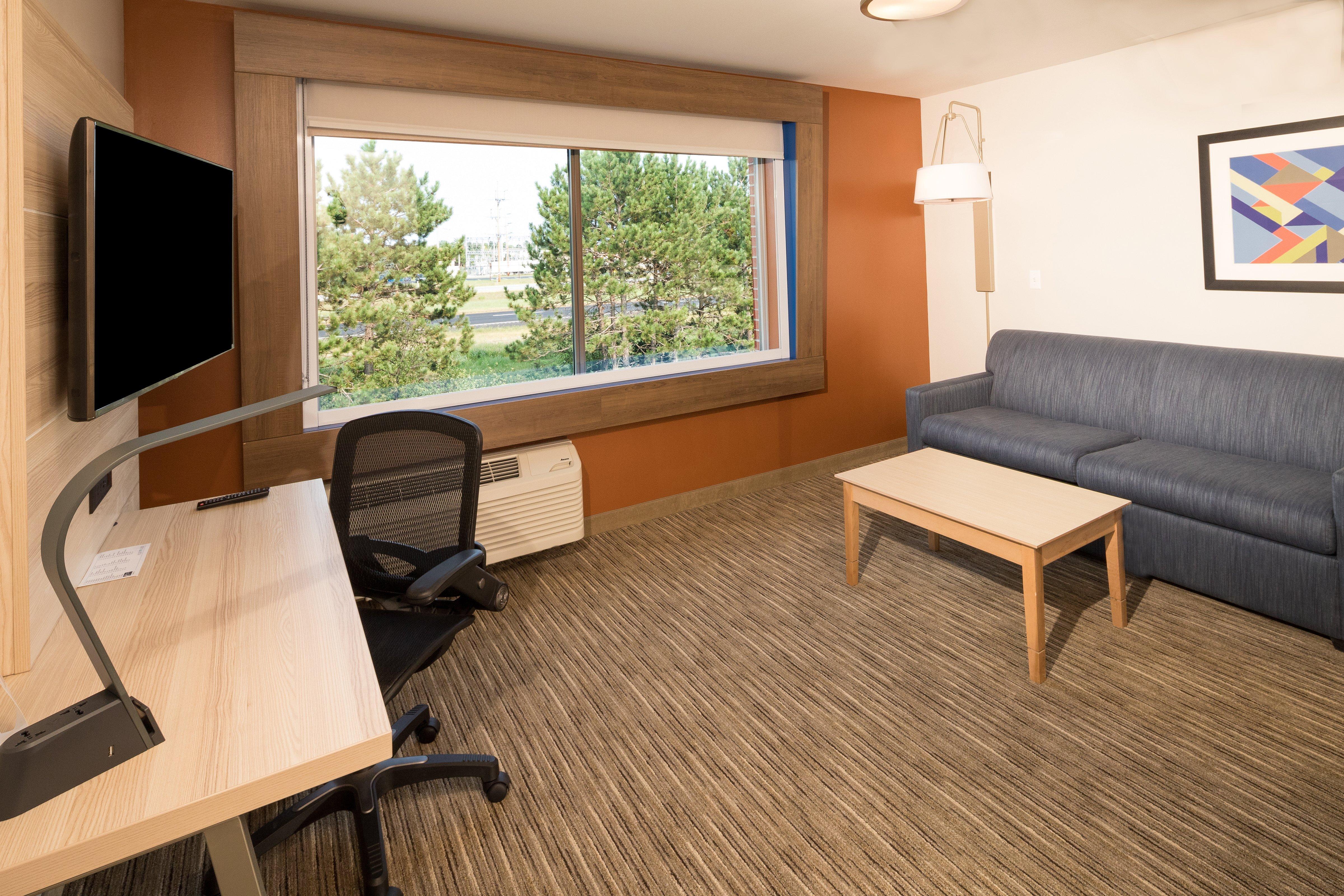 Holiday Inn Express & Suites - Auburn By Ihg מראה חיצוני תמונה